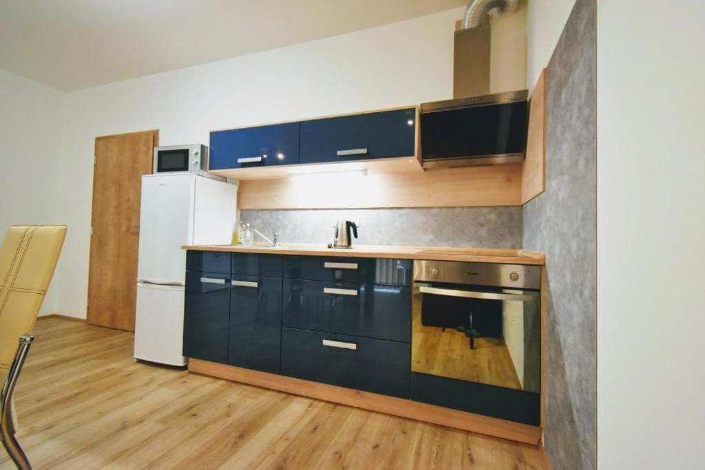Moderni Apartman Horni Marsov - By Alka Esterno foto
