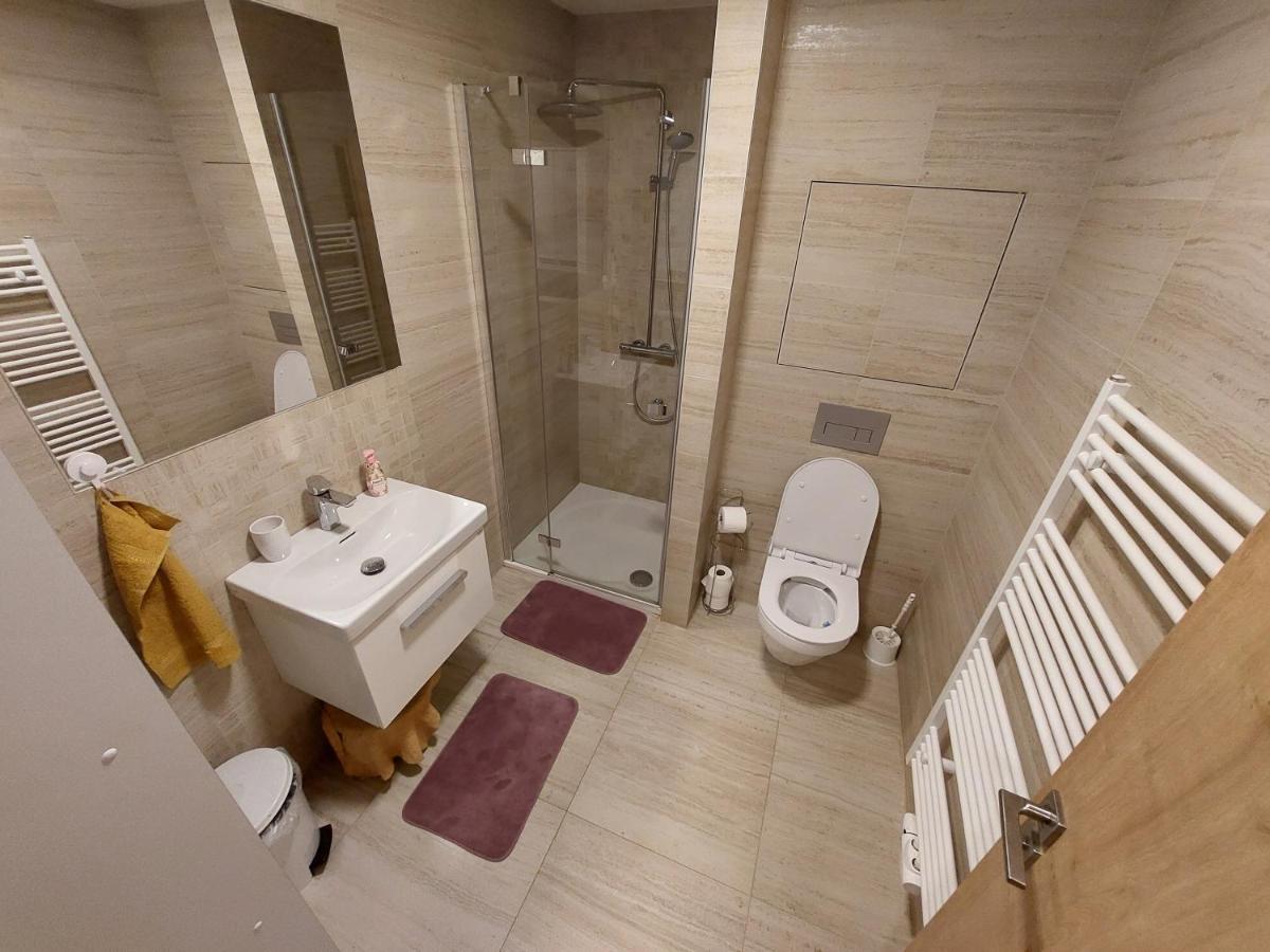 Moderni Apartman Horni Marsov - By Alka Esterno foto